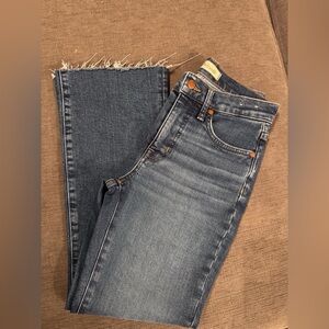 Madewell Kick Out Crop Raw Hem Dark Wash Jeans
